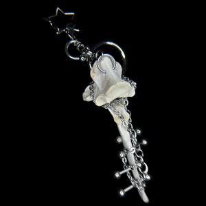XXL Deer Pierced Vertebrae Keychain