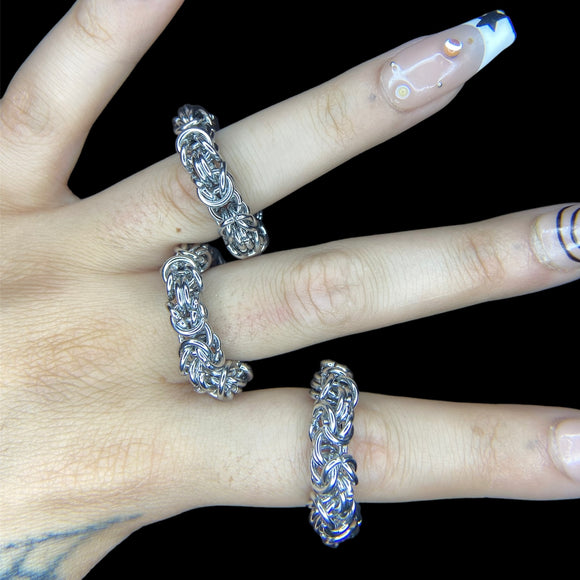 steel chainmaille ring