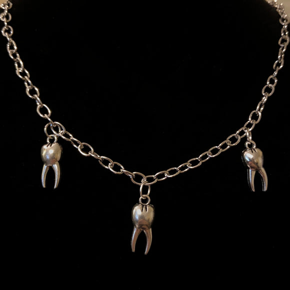 Tier Tooth Chain Necklace