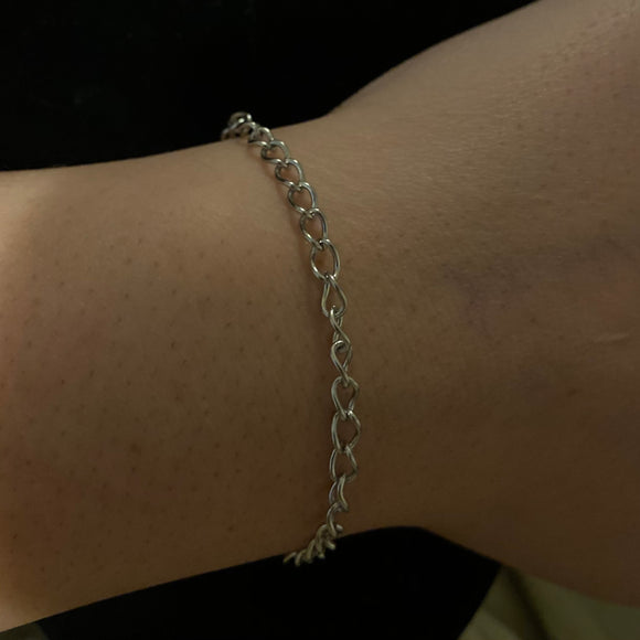 Single Silver Chain Bracelet